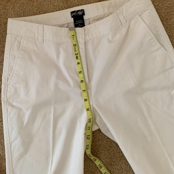 2/$20 - Lord & Taylor White Ankle Pants - Size 8 - Picture 7 of 8